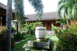 Satria house amed image