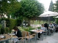 Atmosphère du Restaurant Les Terrasses De Clairefontaine SARL à Clairefontaine-en-Yvelines - n°13