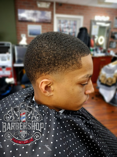 Barber Shop «Showcase Barbershop», reviews and photos, 727 Sumner Ave, Springfield, MA 01108, USA