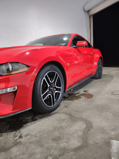 Wicked Tunerz Ceramic Detailing Shop en Enterprise