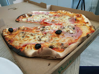 Plats et boissons du Pizzeria Le Kiosque A Pizzas Jonzac - n°12