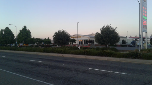 Tire Shop «Les Schwab Tire Center», reviews and photos, 1920 N 1st St, Dixon, CA 95620, USA