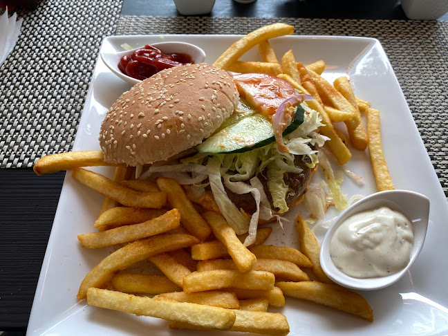 Anmeldelser af Luksus Sandwich i Aars - Restaurant