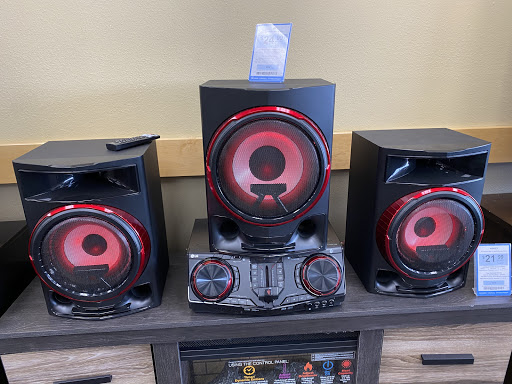 Furniture Rental Service «Rent-A-Center», reviews and photos, 1635 S Prairie Ave, Pueblo, CO 81005, USA