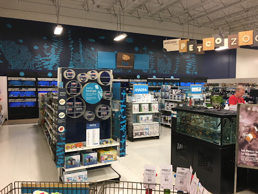 Pet Supply Store «Petco Animal Supplies», reviews and photos, 8010 Wedgewood Ln N, Maple Grove, MN 55369, USA