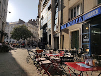 Atmosphère du Bar-restaurant à huîtres La Bourriche à Nantes - n°1