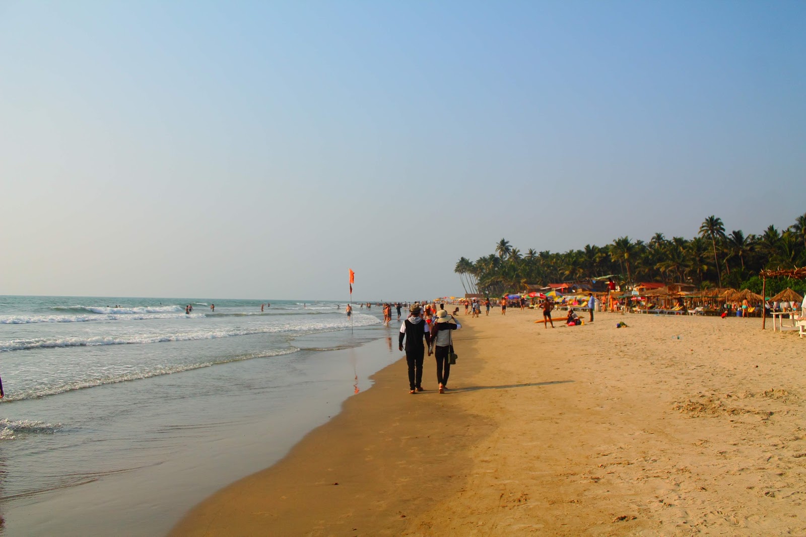 Photo de Morjhim Beach zone des équipements