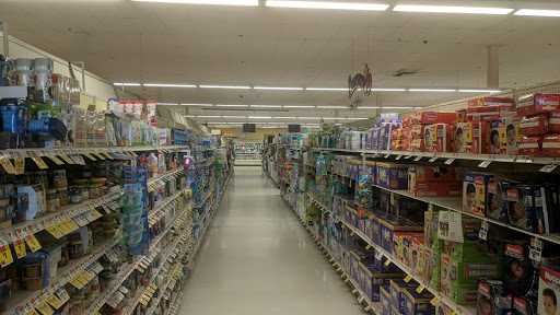 Grocery Store «Stop & Shop», reviews and photos, 211 High St, Torrington, CT 06790, USA