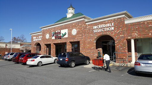 Total Wine & More, 2976 Battleground Ave, Greensboro, NC 27408, USA, 