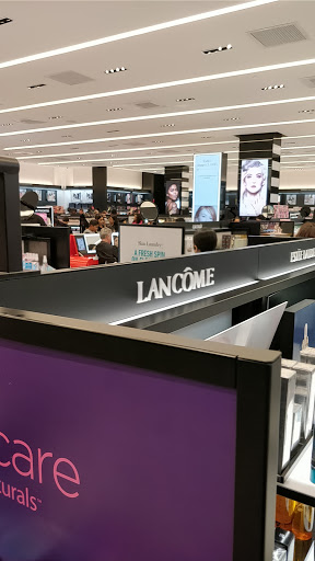 Cosmetics Store «SEPHORA», reviews and photos, 2855 Stevens Creek Blvd #1067, Santa Clara, CA 95050, USA