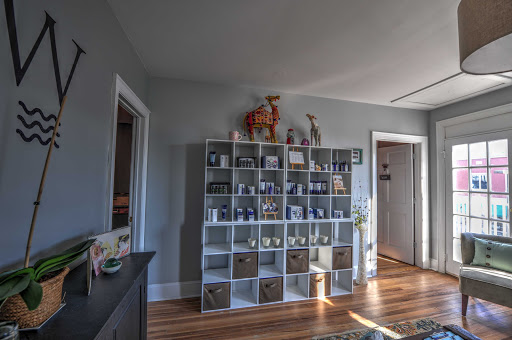 Massage Therapist «Sacred Waters Holistic Spa & Boutique», reviews and photos, 3319 W Cary St, Richmond, VA 23221, USA