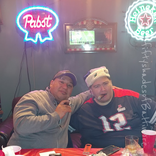 Tobacco Shop «Oakleigh Beach Tobacco», reviews and photos, 702 Wise Ave, Dundalk, MD 21222, USA