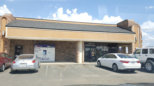 Print Shop «FedEx Office Print & Ship Center», reviews and photos, 3201 W Airport Fwy Suite 100, Irving, TX 75062, USA