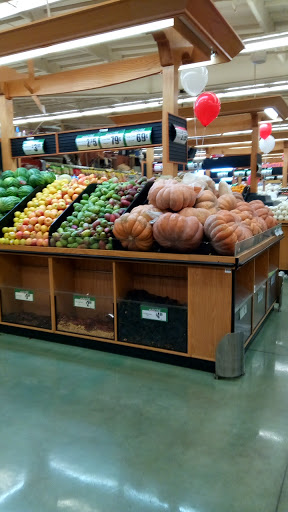 Grocery Store «Northgate Gonzalez Markets», reviews and photos, 10801 Prairie Ave, Inglewood, CA 90303, USA