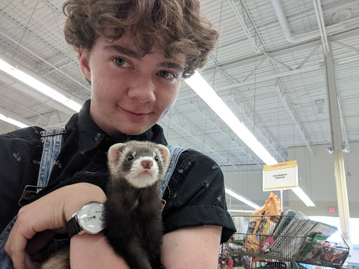 Pet Supply Store «Petco Animal Supplies», reviews and photos, 1309 W Main Rd, Middletown, RI 02842, USA