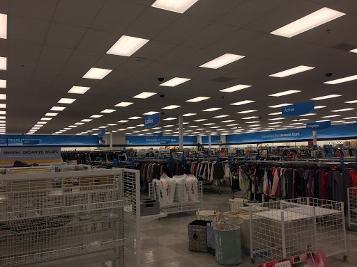 Clothing Store «Ross Dress for Less», reviews and photos, 4027 Commonwealth Ave, Eau Claire, WI 54701, USA