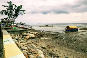 Pantai Maesa image