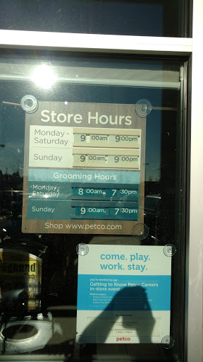 Pet Supply Store «Petco Animal Supplies», reviews and photos, 6425 Keizer Station Blvd, Keizer, OR 97303, USA