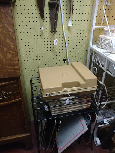 Furniture Store «American Freight Furniture and Mattress», reviews and photos, 309 N Main St, Goodlettsville, TN 37072, USA