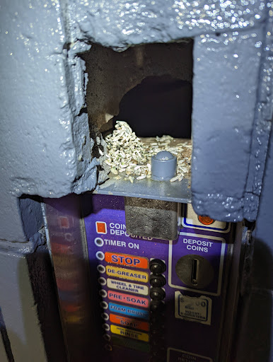 Car Wash «Zeeland Car Wash», reviews and photos, 351 W Washington Ave, Zeeland, MI 49464, USA