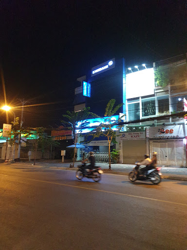 Ngân Hàng Tmcp Xuất Nhập Khẩu Việt Nam (Eximbank) - Pgd Quận 8