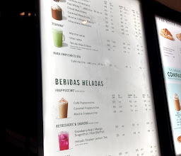 Starbucks Plaza Zapotitlán DT photo