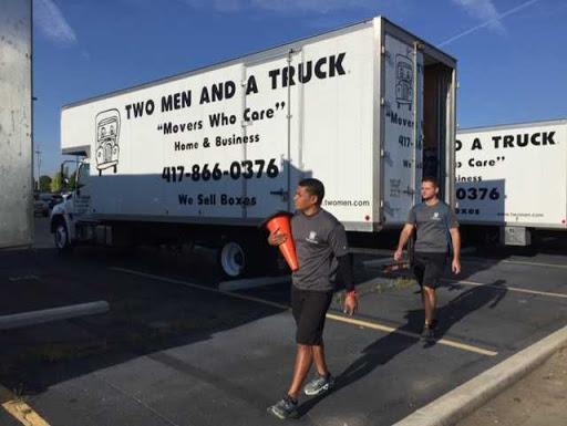 Moving and Storage Service «Two Men and a Truck», reviews and photos, 3534 E Sunshine St, Springfield, MO 65809, USA