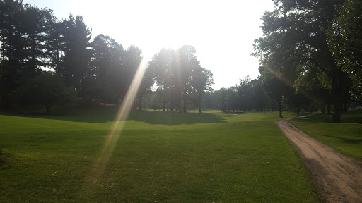 Golf Course «Irondequoit Country Club», reviews and photos, 4045 East Ave, Rochester, NY 14618, USA
