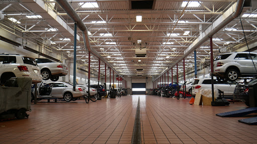 Mercedes Benz Dealer «Mercedes-Benz of Westwood», reviews and photos, 425 Providence Hwy, Westwood, MA 02090, USA