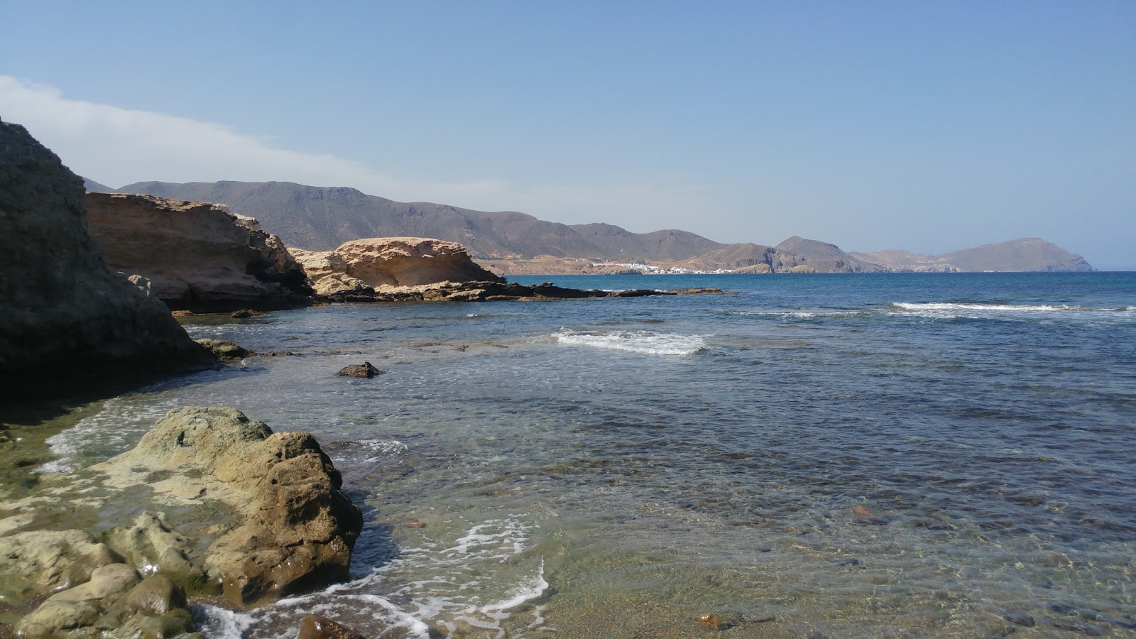 Photo de Playa del Embarcadero avec moyenne baie
