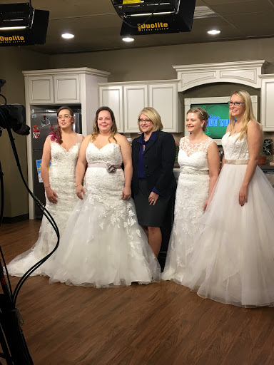 Bridal Shop «2B Bridal Boutique», reviews and photos, 909 S McCord Rd, Holland, OH 43528, USA