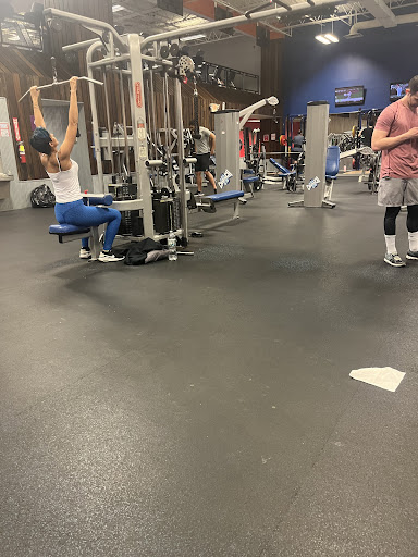 Health Club «Crunch - Garwood», reviews and photos, 300 South Ave, Garwood, NJ 07027, USA