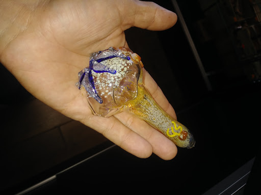 Tobacco Shop «407 Smoke Shop», reviews and photos, 4316 Curry Ford Rd, Orlando, FL 32806, USA