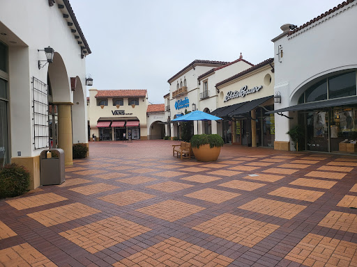 Outlet Mall «Outlets at San Clemente», reviews and photos, 101 W Avenida Vista Hermosa #190, San Clemente, CA 92672, USA