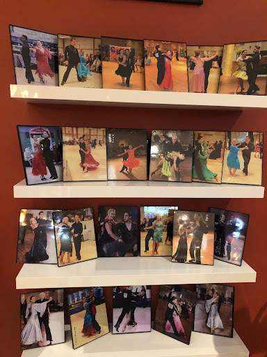 Dance School «Fred Astaire Dance Studio Park Ridge», reviews and photos, 17 N Prospect Ave, Park Ridge, IL 60068, USA
