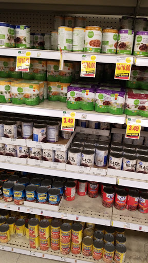 Grocery Store «Kroger», reviews and photos, 1555 Wayne Ave, Dayton, OH 45410, USA