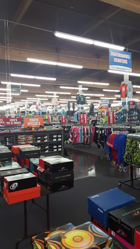 Sporting Goods Store «Big 5 Sporting Goods», reviews and photos, 5725 E Sprague Ave, Spokane, WA 99212, USA