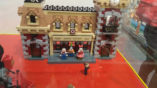 LEGO® Certified Store Roma