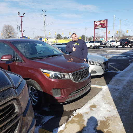 Car Dealer «RightWay Auto Sales», reviews and photos, 34966 S Gratiot Ave, Charter Twp of Clinton, MI 48035, USA