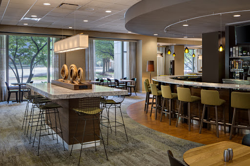 The Bistro at Courtyard by Marriott Downtown