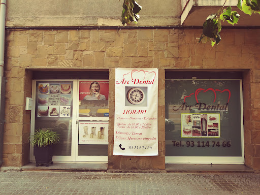 CLÍNICA ARC DENTAL EN SANT CELONI | DENTISTAS EN SANT CELONI en Sant Celoni, Barcelona