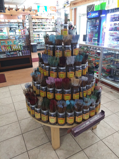 Tobacco Shop «Tobacco Outlet Plus», reviews and photos, 2311 18th Ave NE, Minneapolis, MN 55428, USA