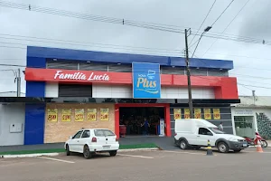 Família Lucia Supermercados image