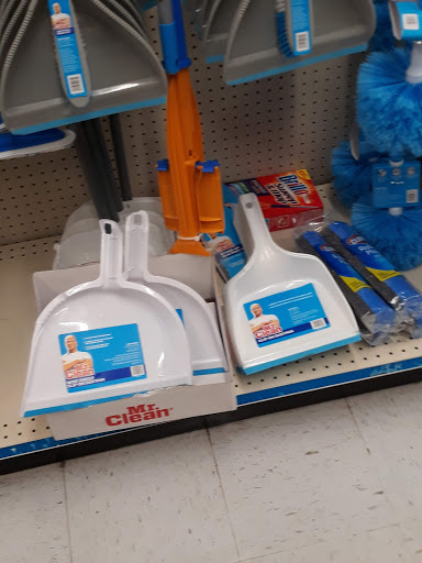 Discount Store «Big Lots», reviews and photos, 1243 S Missouri Ave, Clearwater, FL 33756, USA