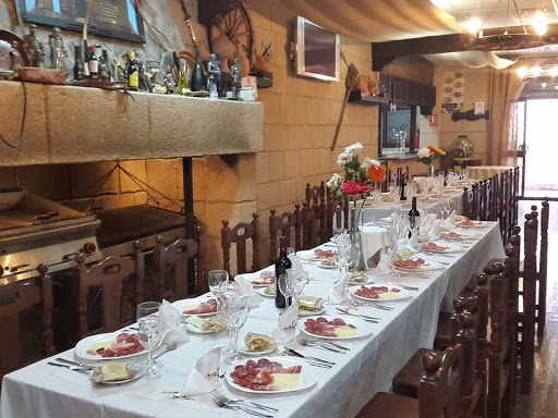 Información y opiniones sobre Restaurante Medieval de Lora Del Río