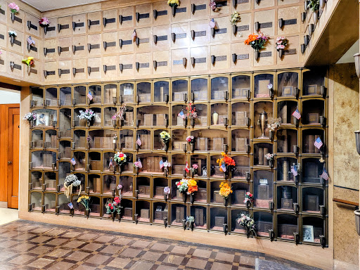 Funeral Home «Riverview Abbey Funeral Home», reviews and photos, 0319 SW Taylors Ferry Rd, Portland, OR 97219, USA