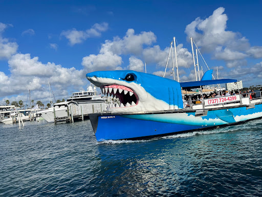 Boat Rental Service «MEGA BITE Tour Boat», reviews and photos, 25 Causeway Blvd, Clearwater Beach, FL 33767, USA