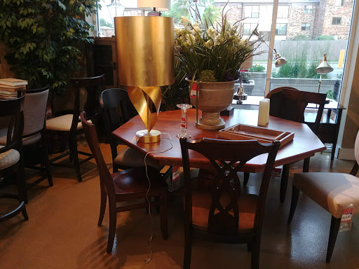 Furniture Store «Walter E Smithe Furniture + Design», reviews and photos, 177 E Army Trail Rd, Glendale Heights, IL 60139, USA