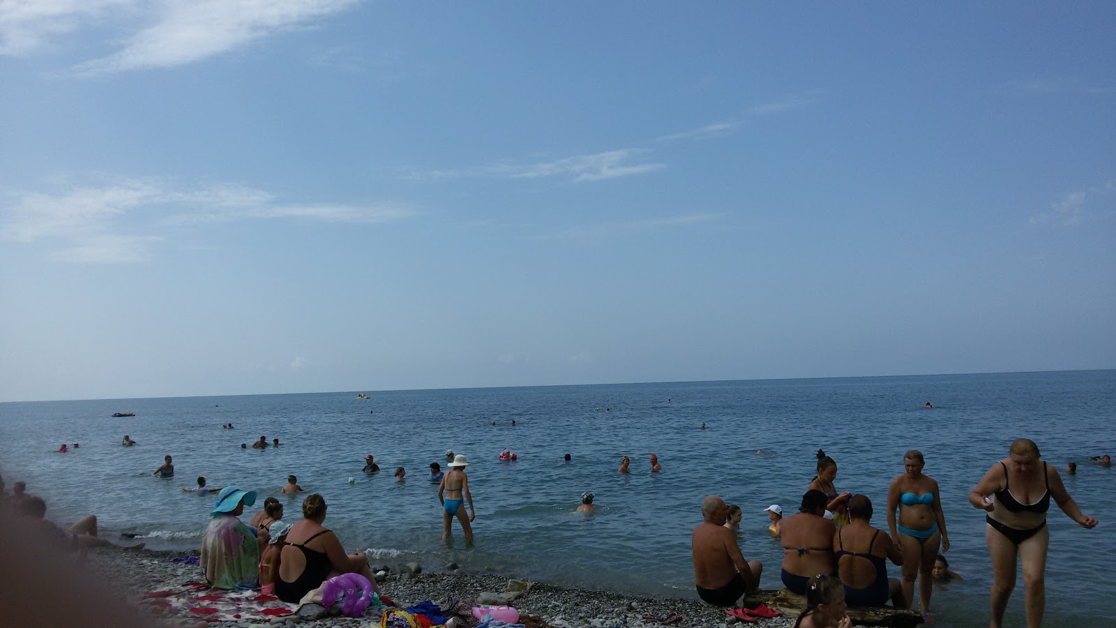 Inal Bay beach II'in fotoğrafı geniş plaj ile birlikte