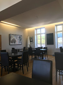 Atmosphère du Restaurant Le Pré de L'Estang à Montauban - n°4